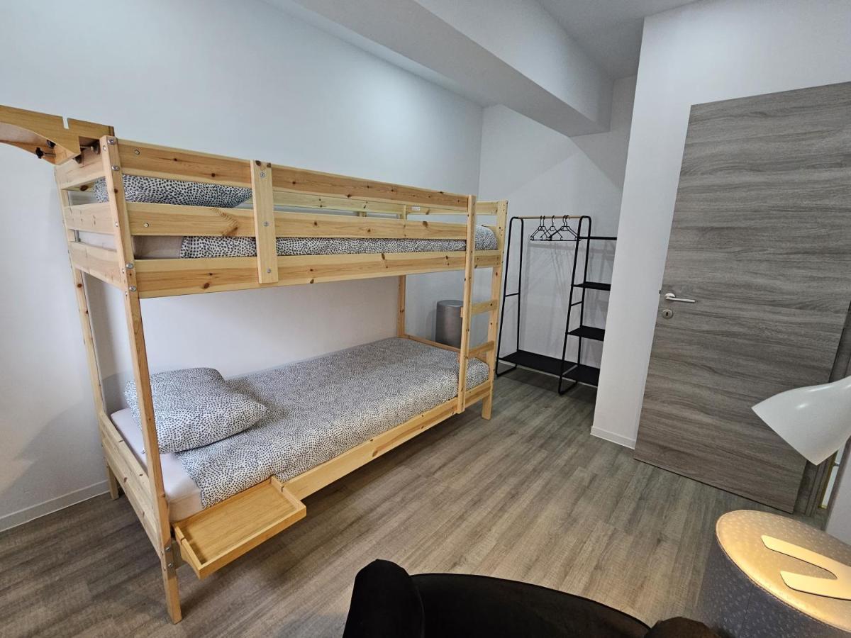 Appart'Hotel Trazegnies Courcelles Esterno foto