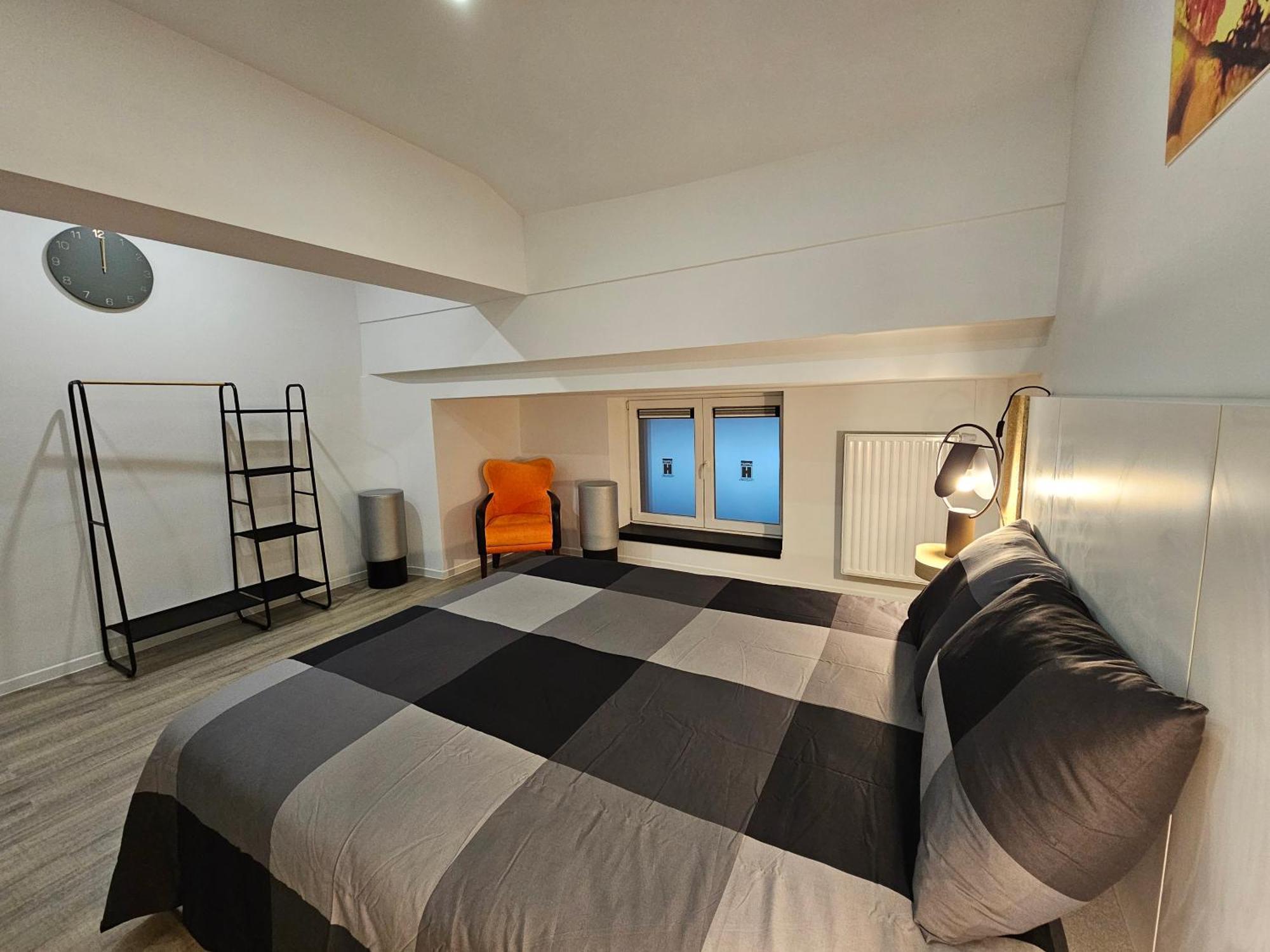 Appart'Hotel Trazegnies Courcelles Esterno foto