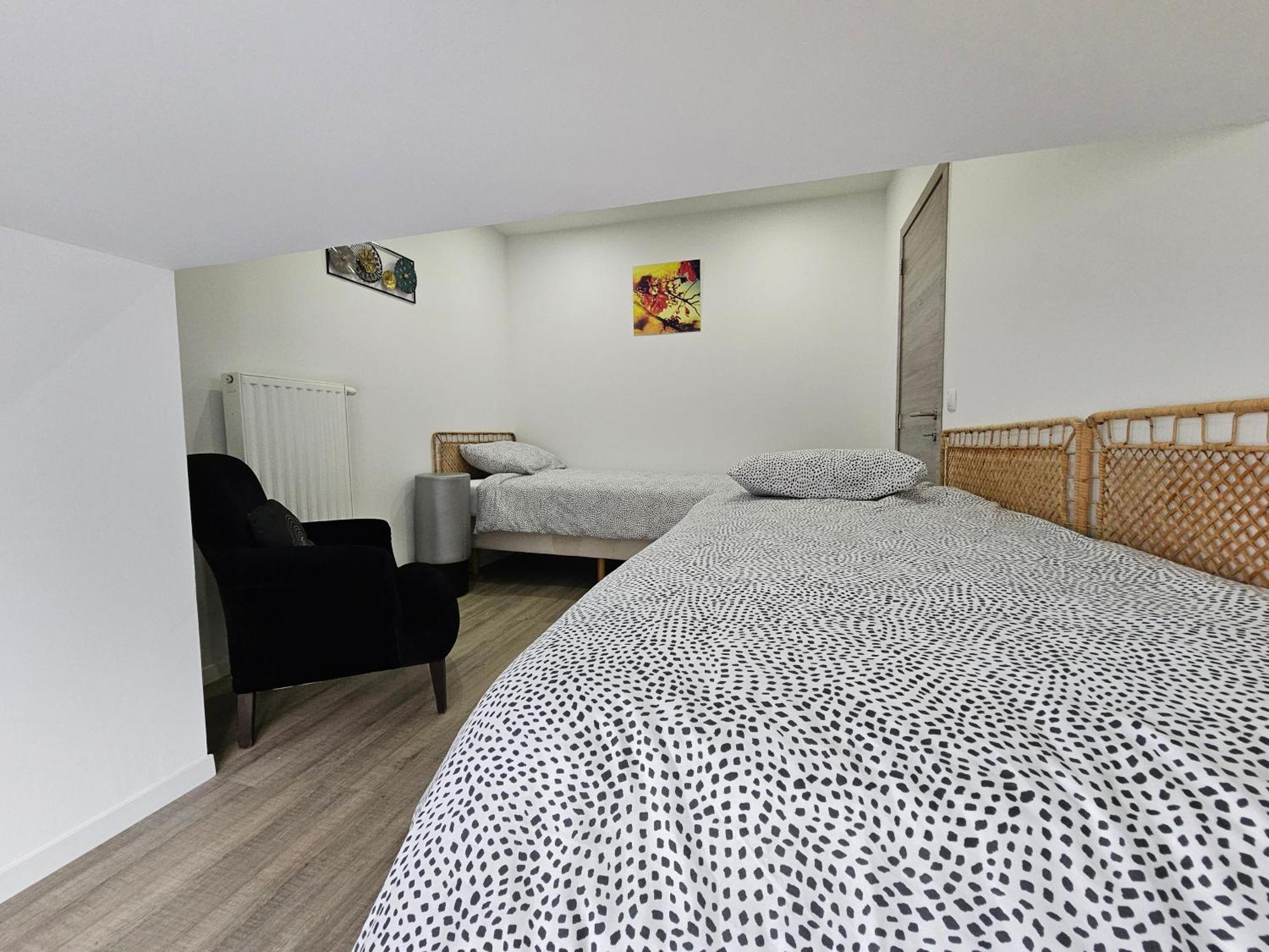 Appart'Hotel Trazegnies Courcelles Esterno foto